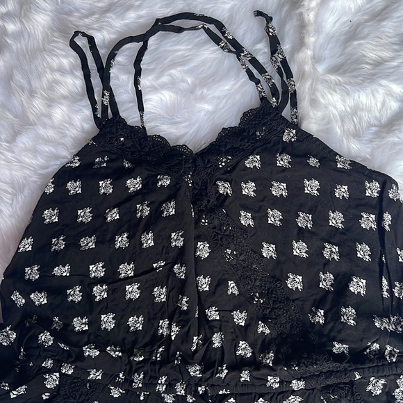 New Without Tag, Black Romper - Picture 4 of 7